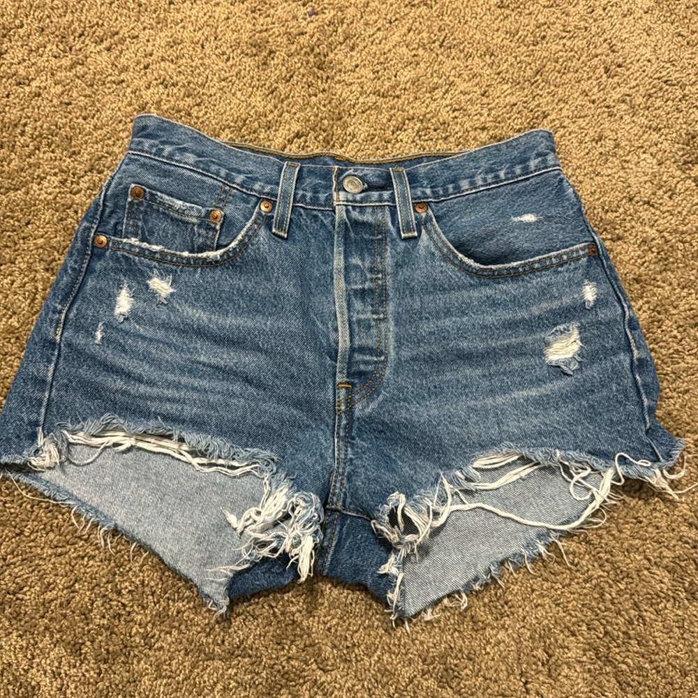 Levi’s medium wash denim shorts